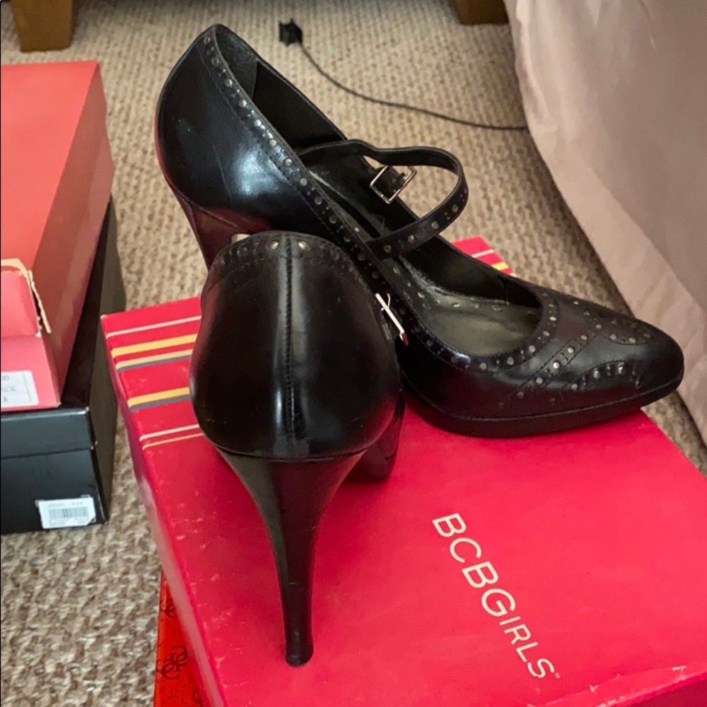 Pumps - Picture 4 of 4